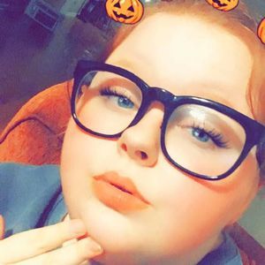 Meet your Posher, Max